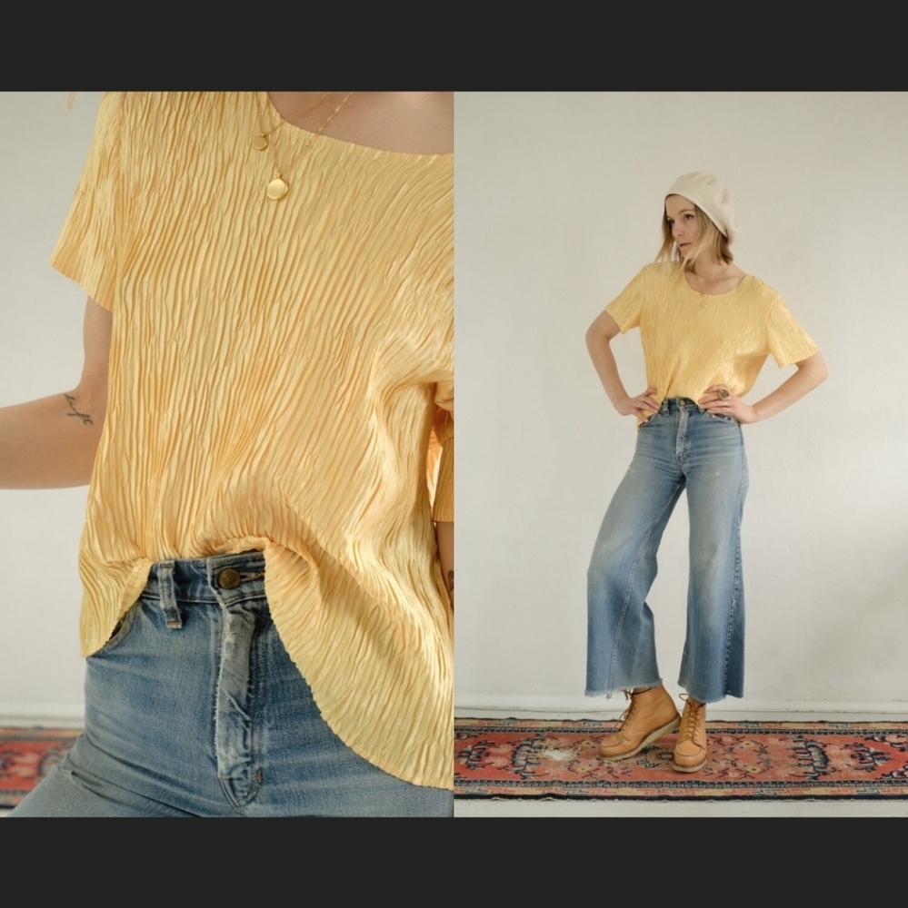 Vintage Satin Crinkle T-Shirt Top ☀️